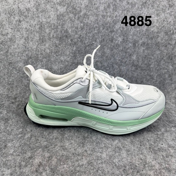 Nike Shoes - Nike Air Max Bliss Womens Size 9 Summit White Green DH5128-103 Lifestyle Sneaker